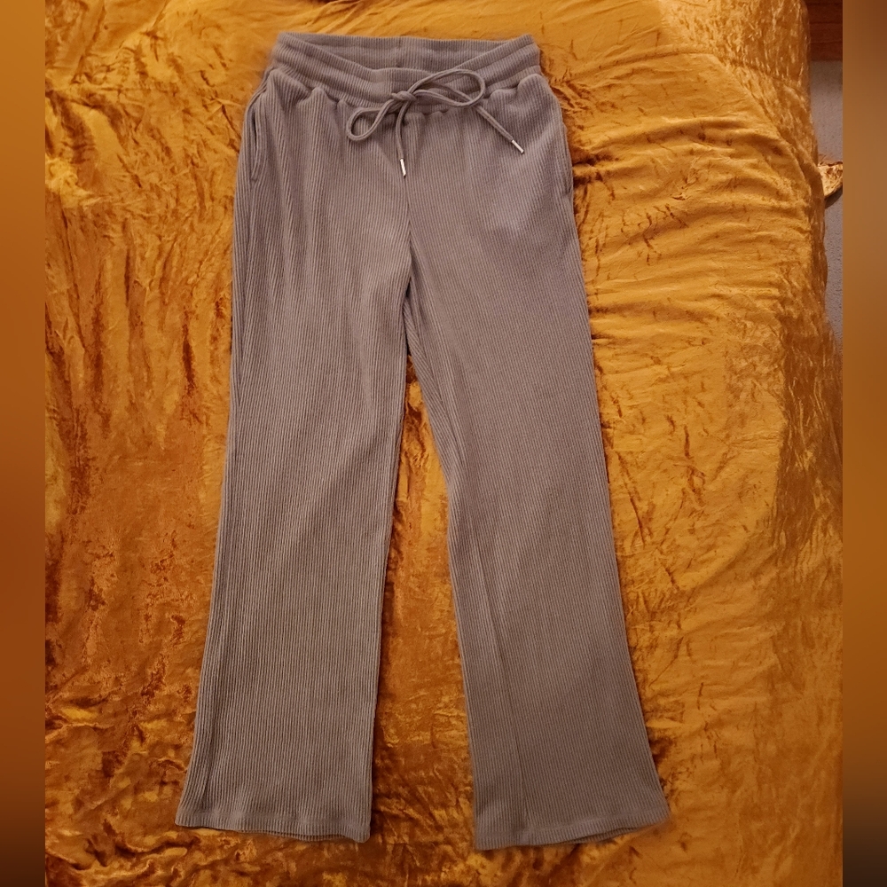 Joe's Jeans Lexie Grey Ribbed Flare Leg Pant - Picture 12 of 15